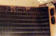 エアコンから異臭がする。